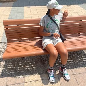 Meet your Posher, Amani